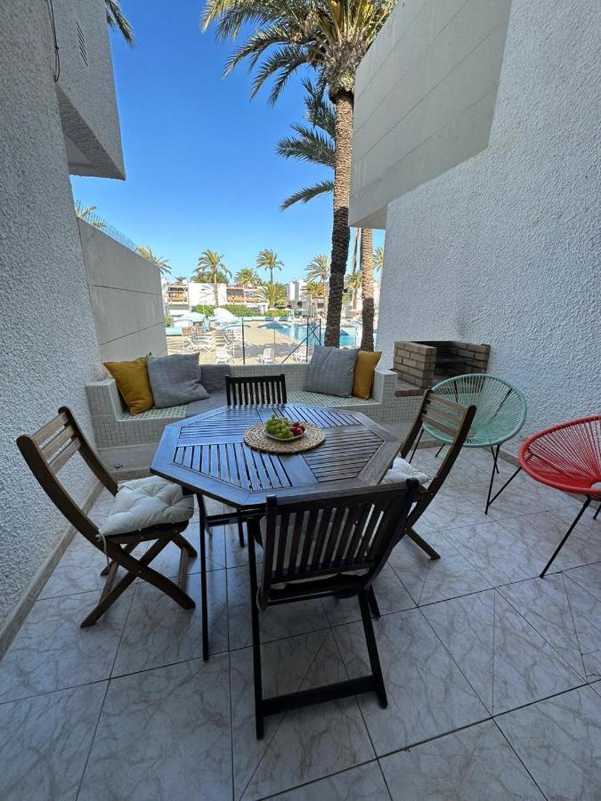 Pool View Apartment Primavera Arona  Esterno foto